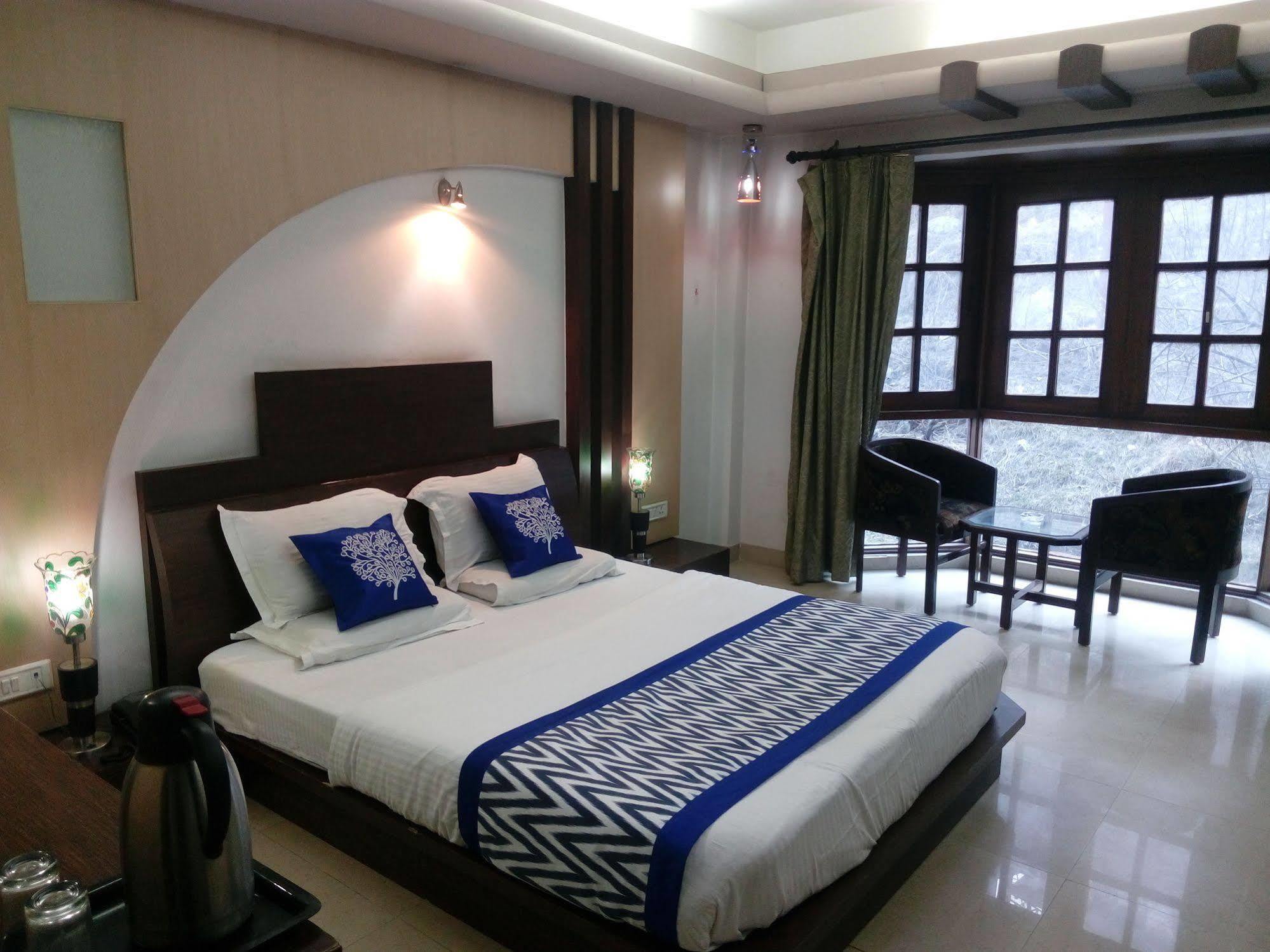 Hotel Snow Princess Манали Экстерьер фото